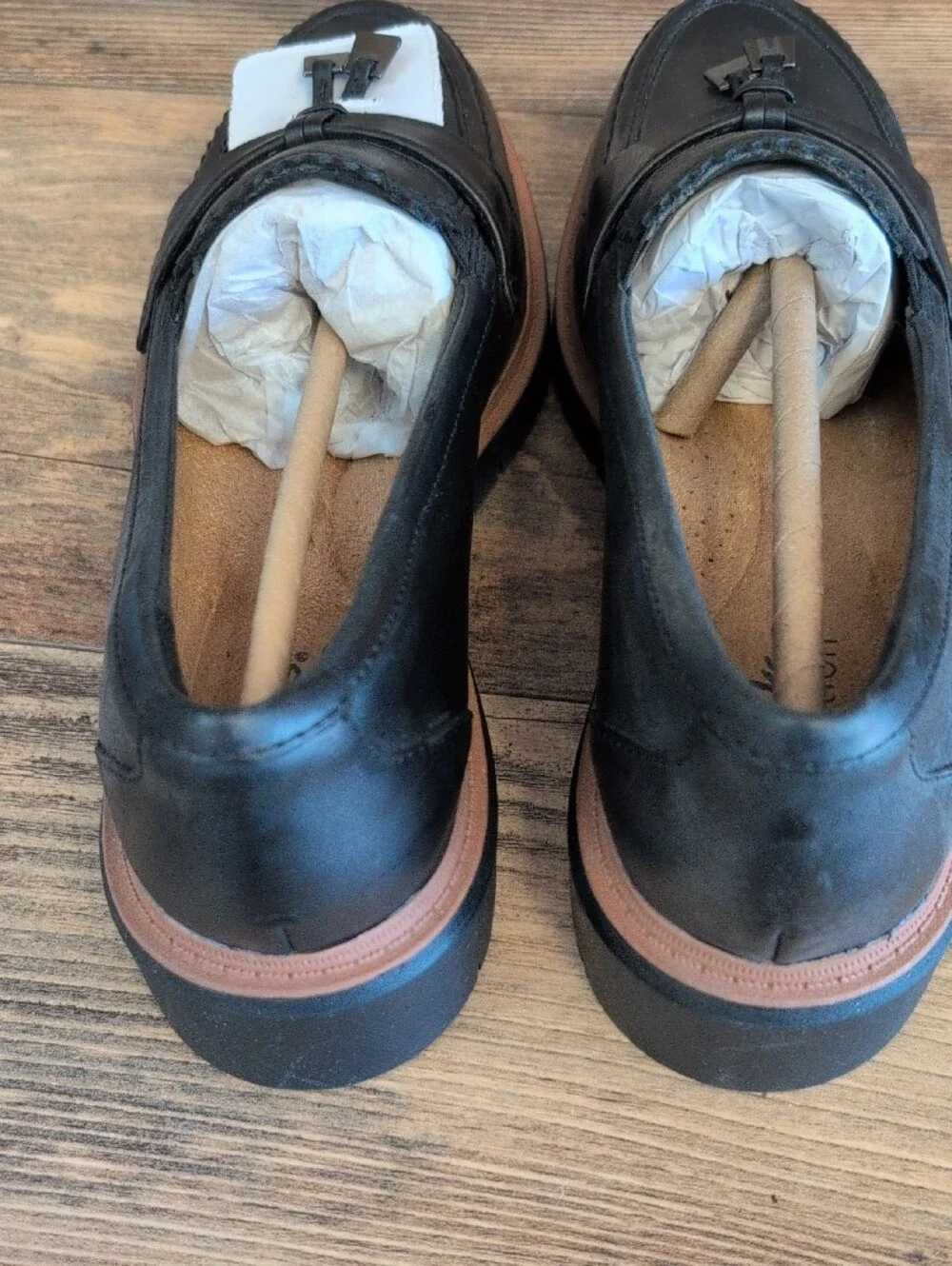 Clarks WestLynn Bella Leather Tassel Slip On Loafers 7          570A